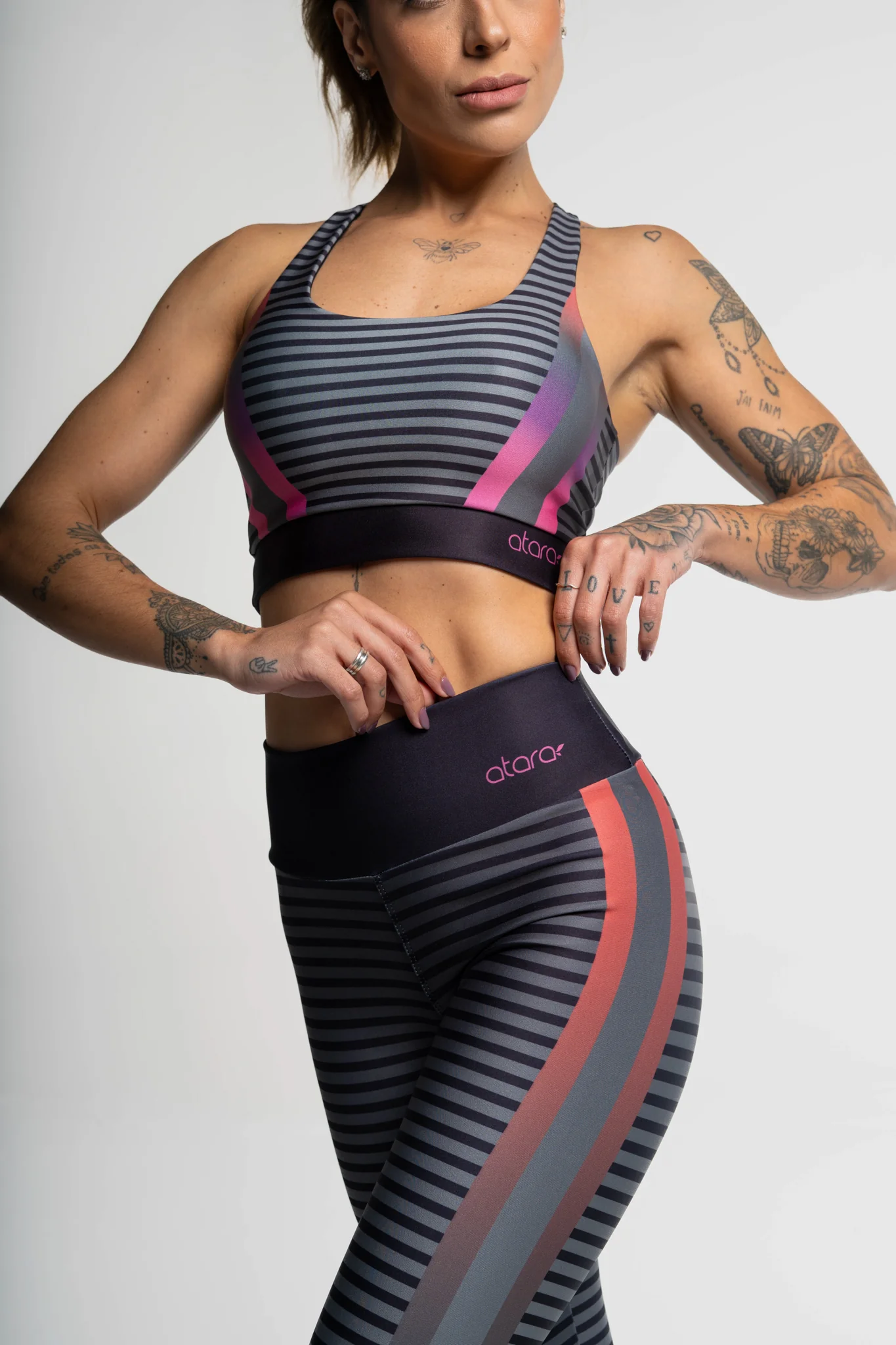 Legging Estampa Localizada Listra Degradê - Image 3