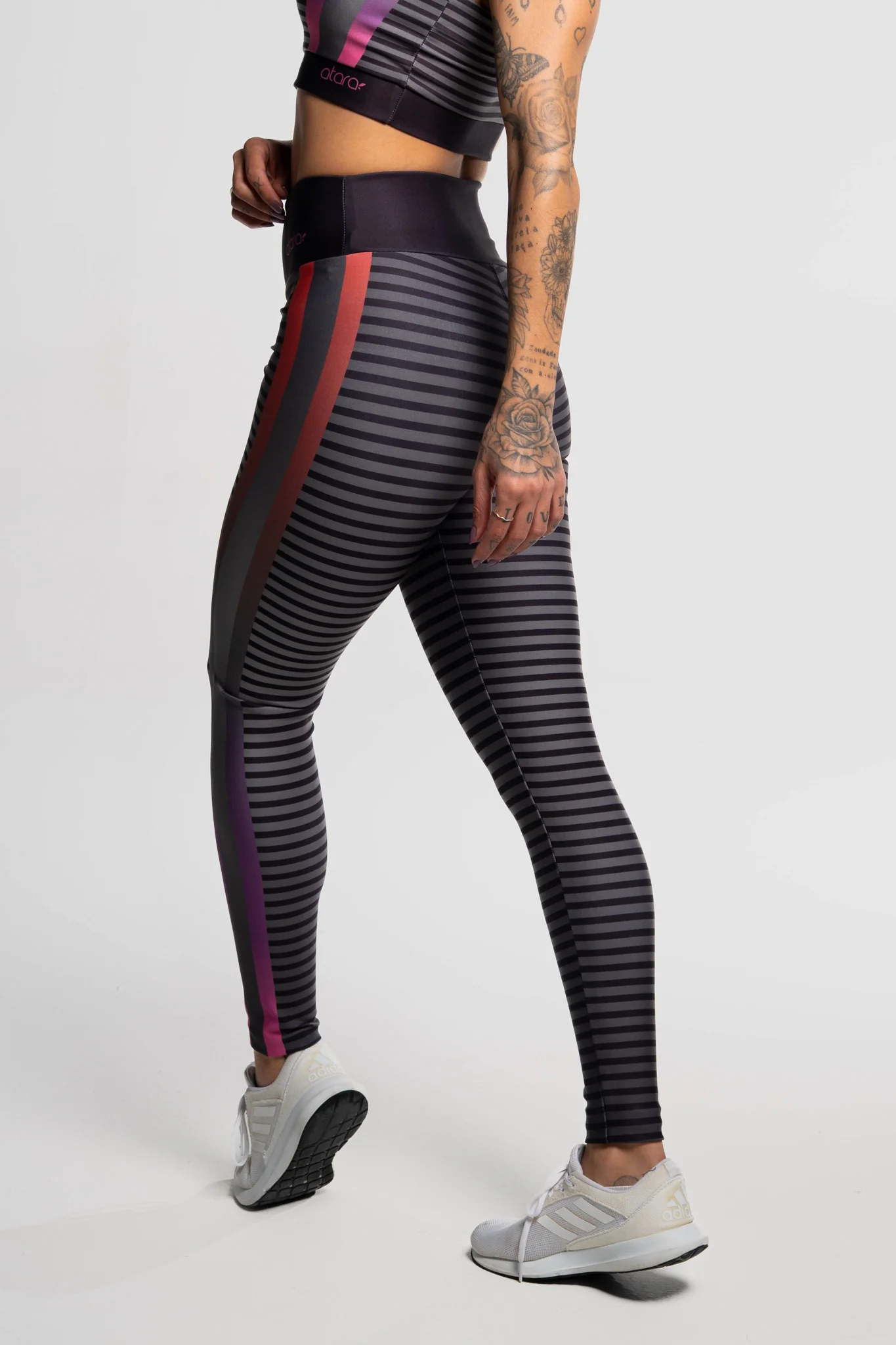 Legging Estampa Localizada Listra Degradê - Image 6