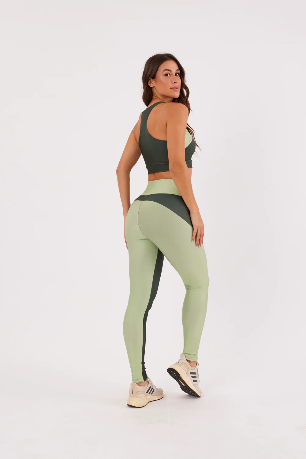 Legging Move - Image 8