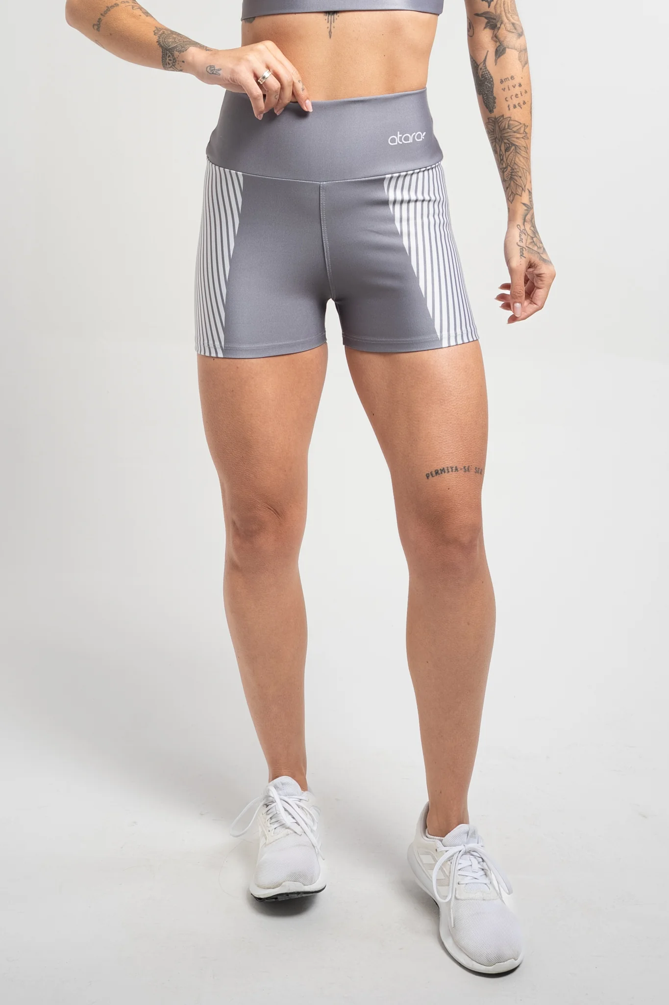 Shorts Listra Cinza - Image 3