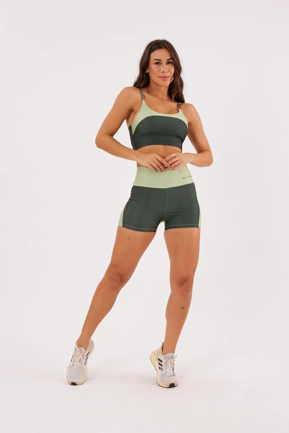 Shorts Move - Image 4