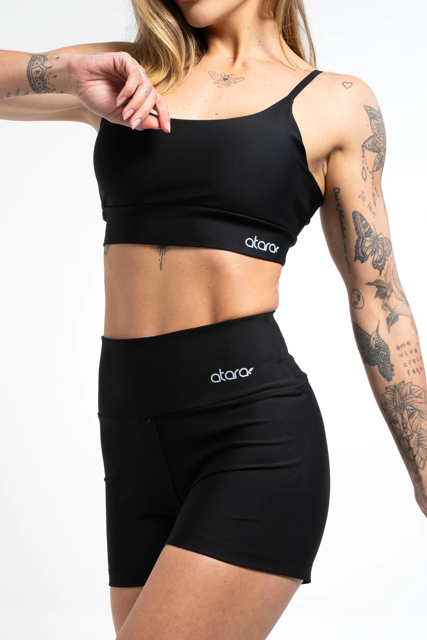 Shorts Preto Liso Básico - Image 3