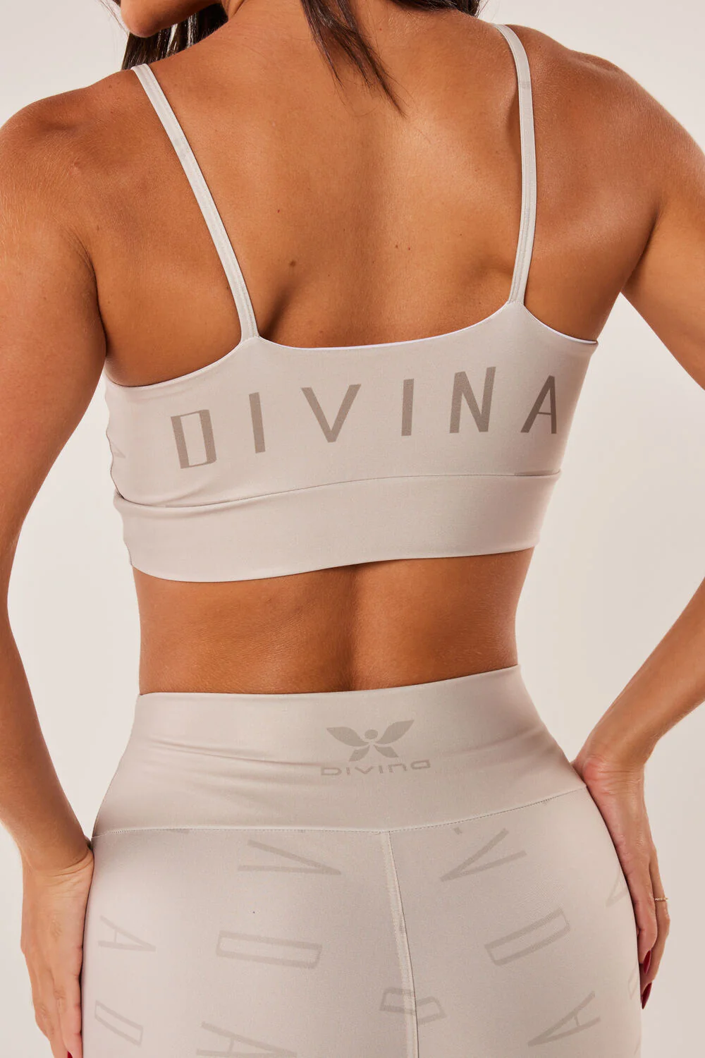 Top Alcinha Divina Dourado - Image 4